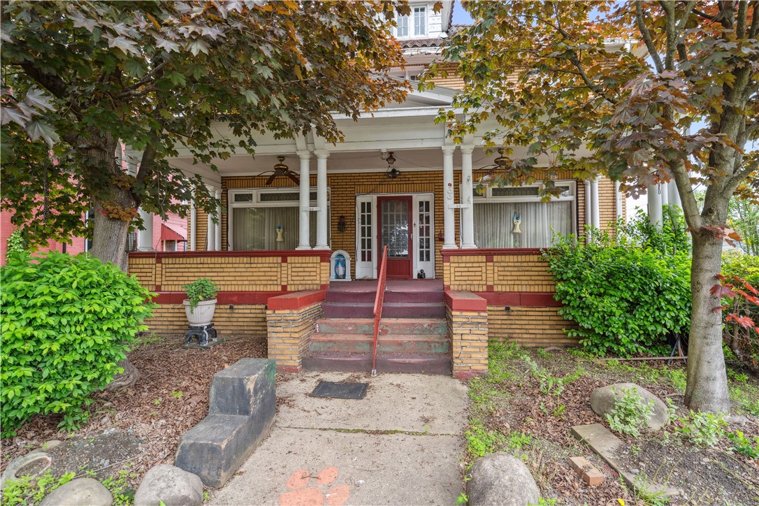 900 8th Avenue Ave, Beaver Falls, Pennsylvania image 4