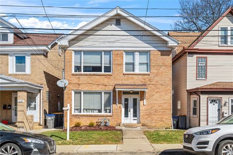 Photo of 1316 Tennessee Ave, Pittsburgh, PA 15216 (MLS # 1744796)