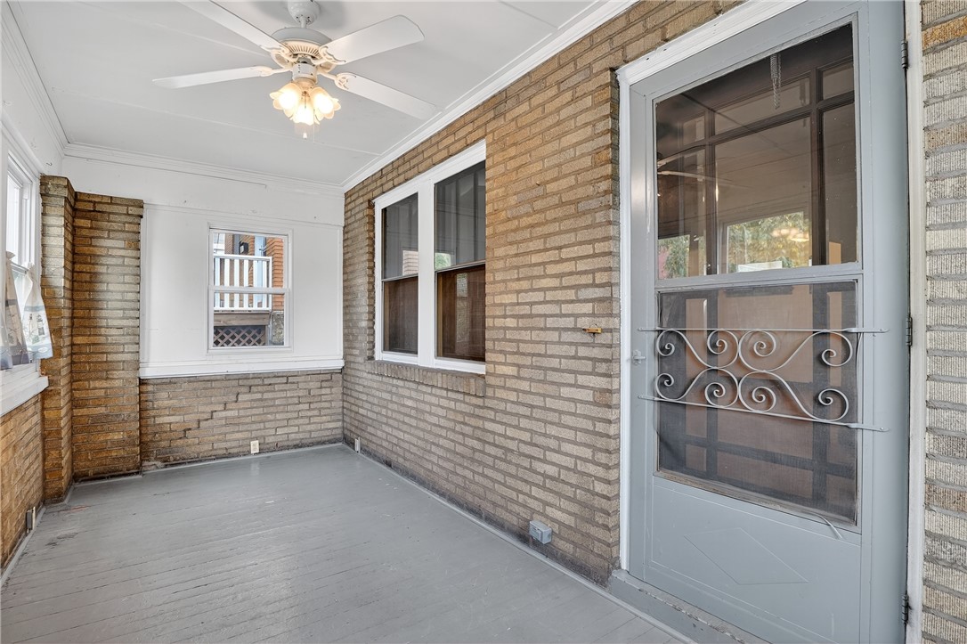 Knoxville, Pennsylvania 15210, United States, 2 Bedrooms Bedrooms, ,1 BathroomBathrooms,Residential,Contingent,188768