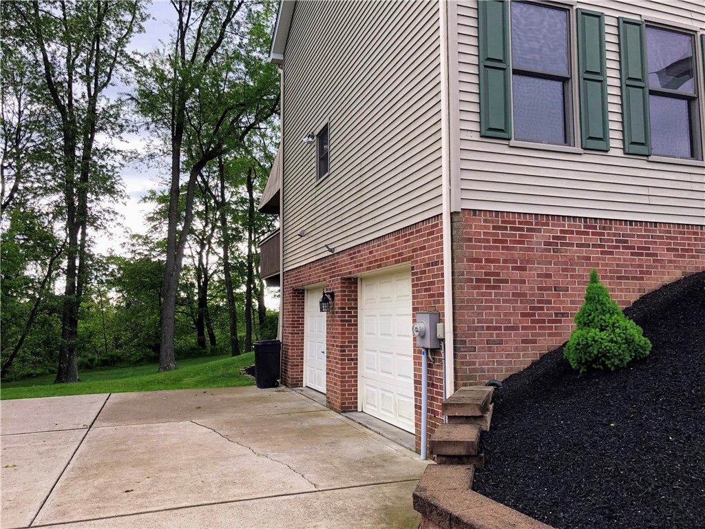1016 Timberwood Court