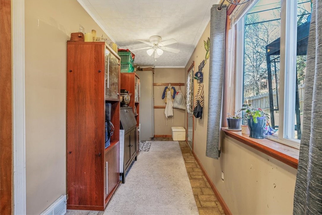 346 Pine St St, Ambridge, Pennsylvania image 16