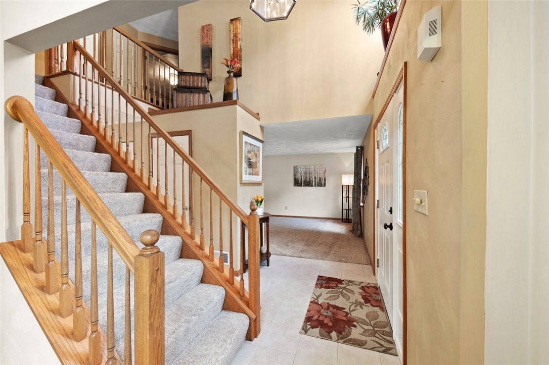 Delmont, Pennsylvania 15626, United States, 3 Bedrooms Bedrooms, ,3 BathroomsBathrooms,Residential,Contingent,202737