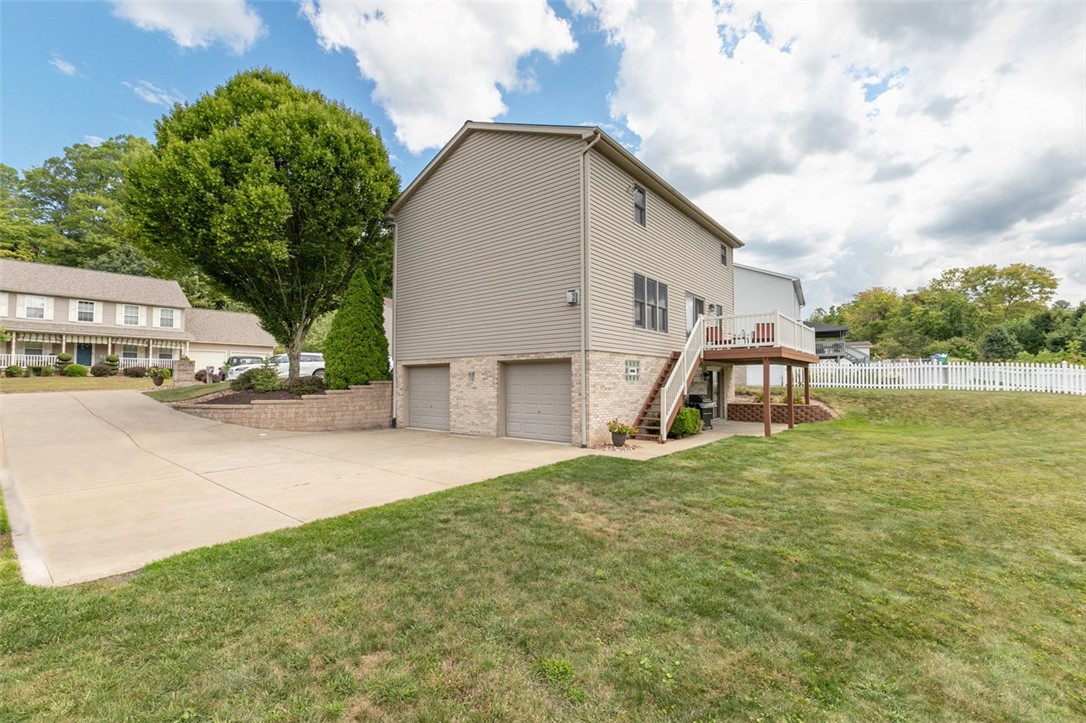 Delmont, Pennsylvania 15626, United States, 3 Bedrooms Bedrooms, ,3 BathroomsBathrooms,Residential,Contingent,202737