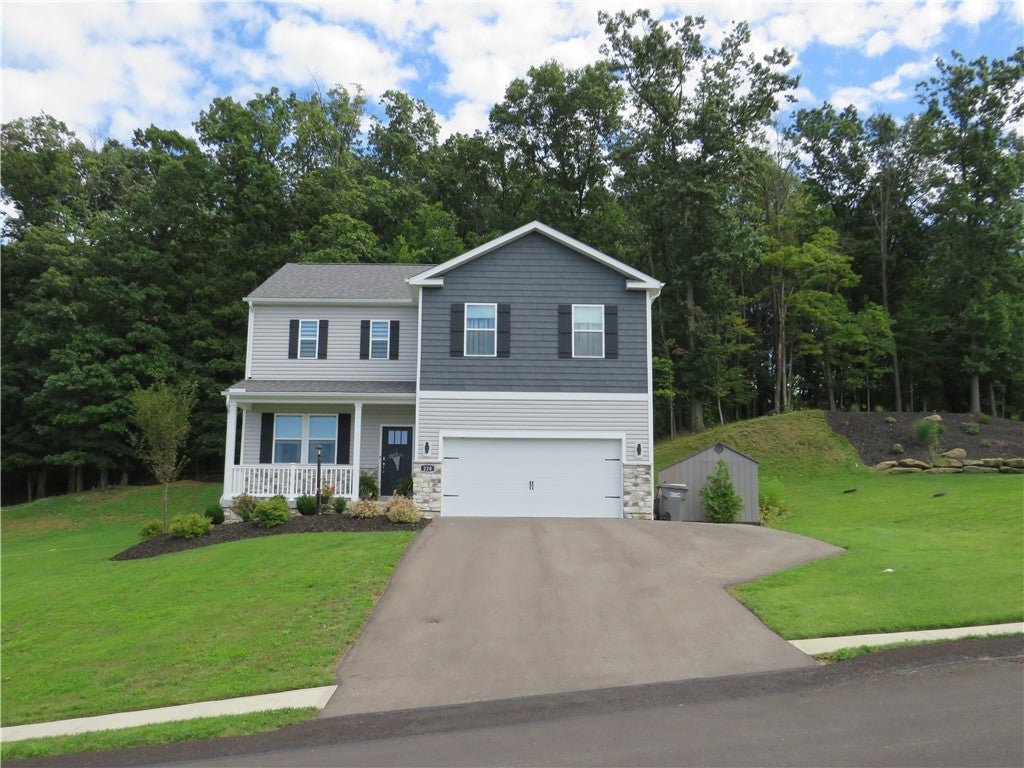 220 Crabapple Lane