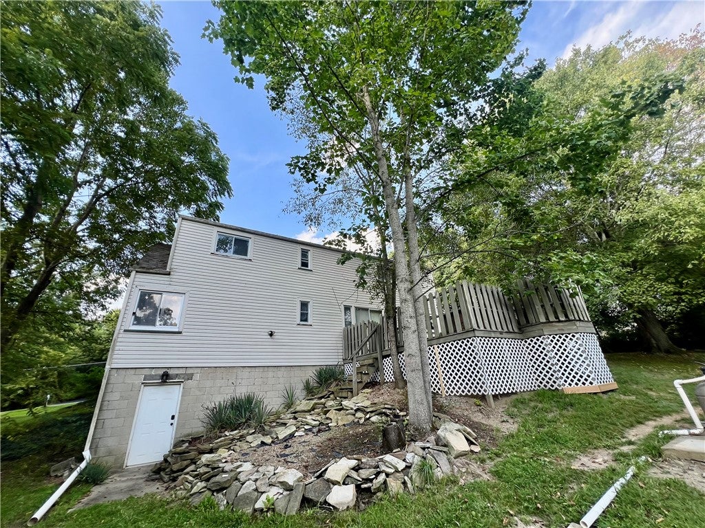 129 Upland Dr