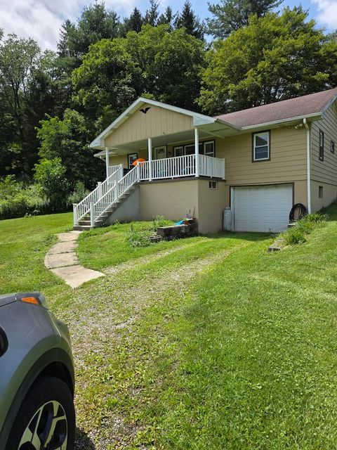 252 Mount Olive Rd Donegal PA 15622