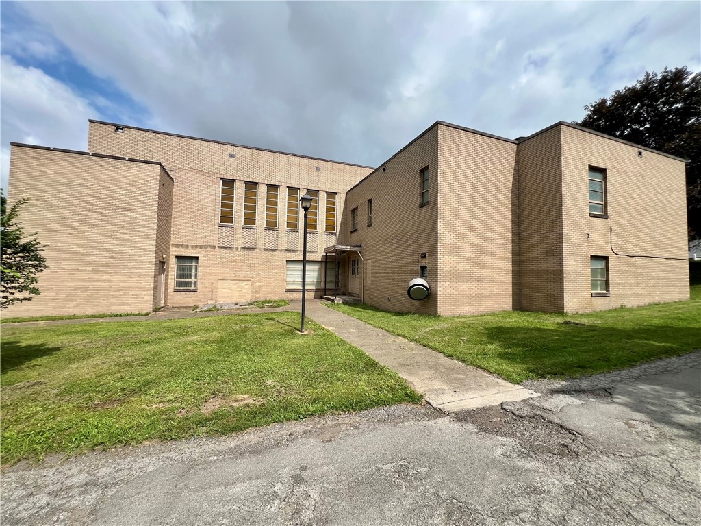 404 Beatty St