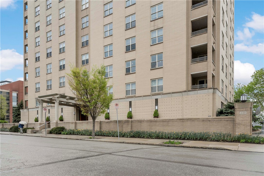 220 N Bellefield Ave Ave #903, Oakland, Pennsylvania image 2