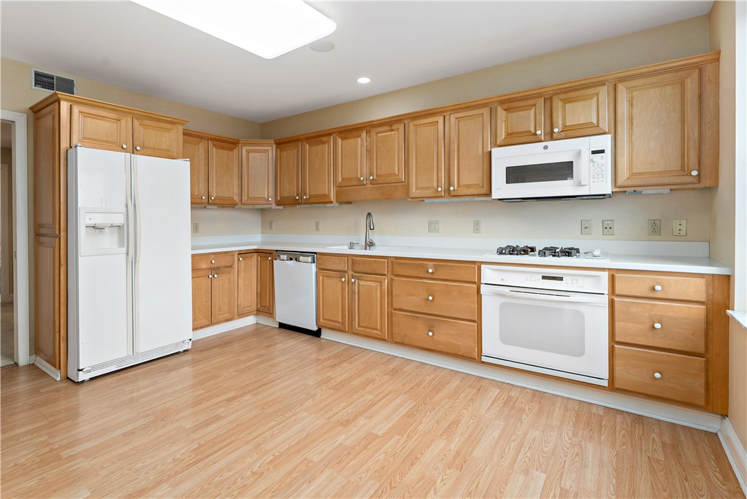 220 N Bellefield Ave Ave #903, Oakland, Pennsylvania image 21