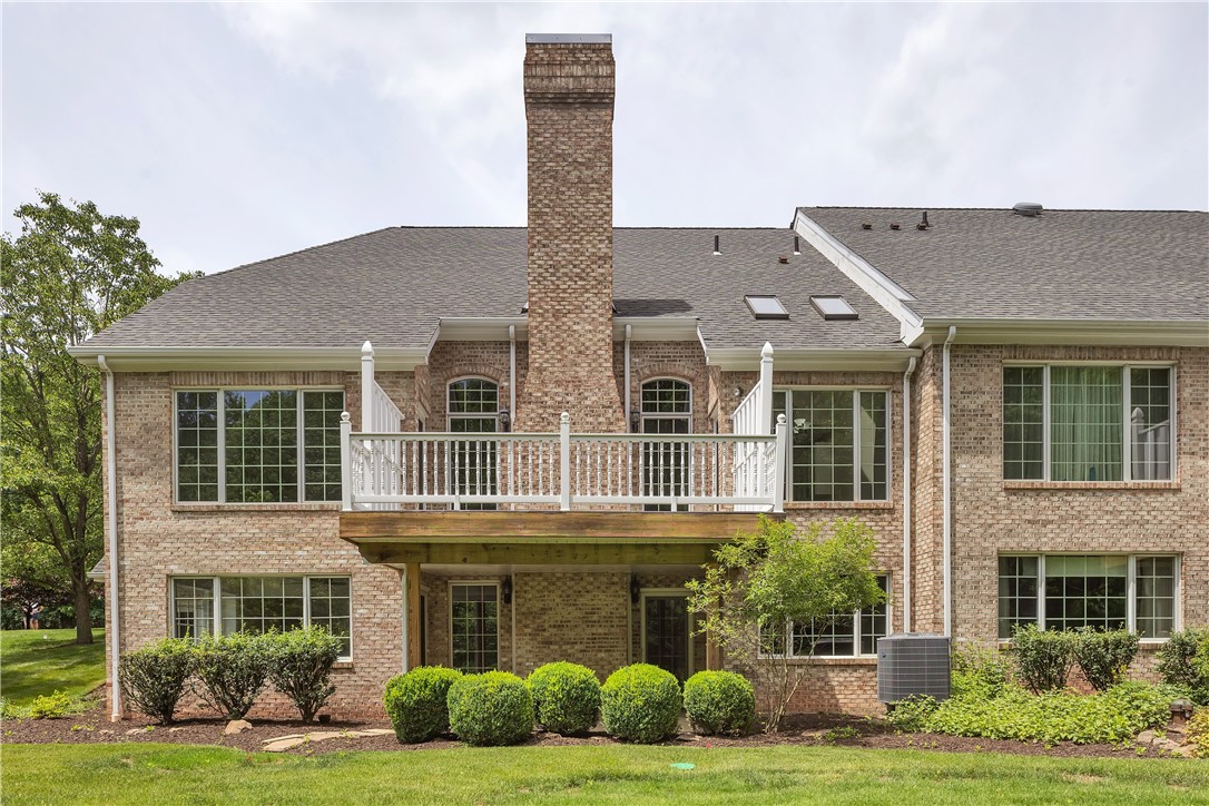 152 Saint Ives Way