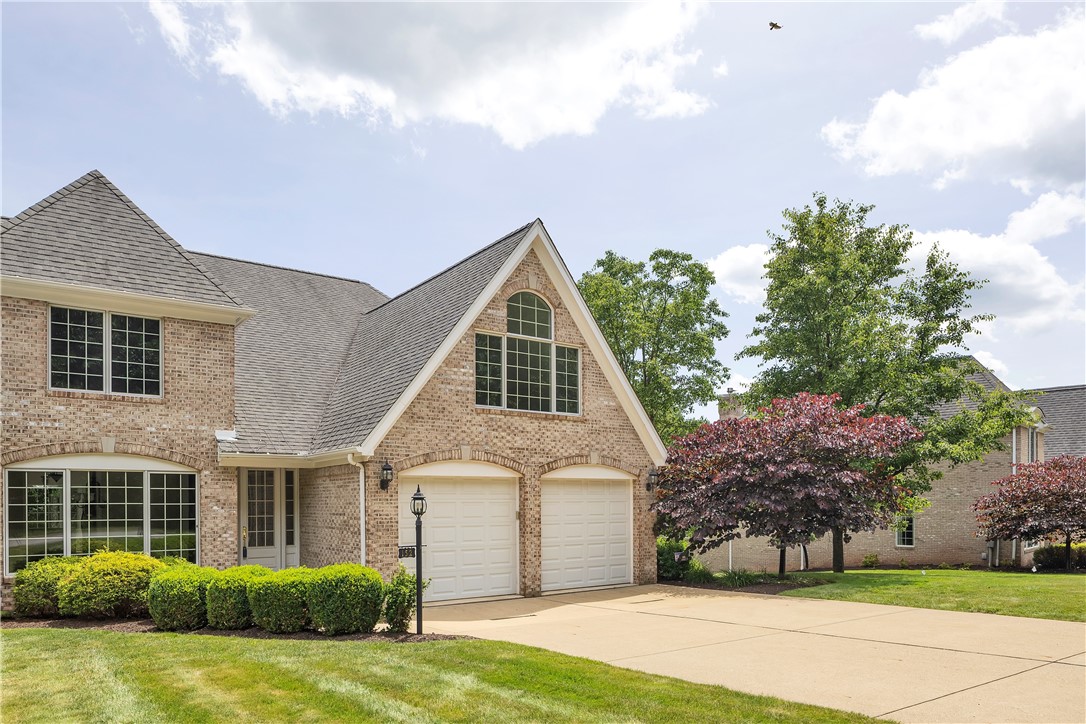 152 Saint Ives Way