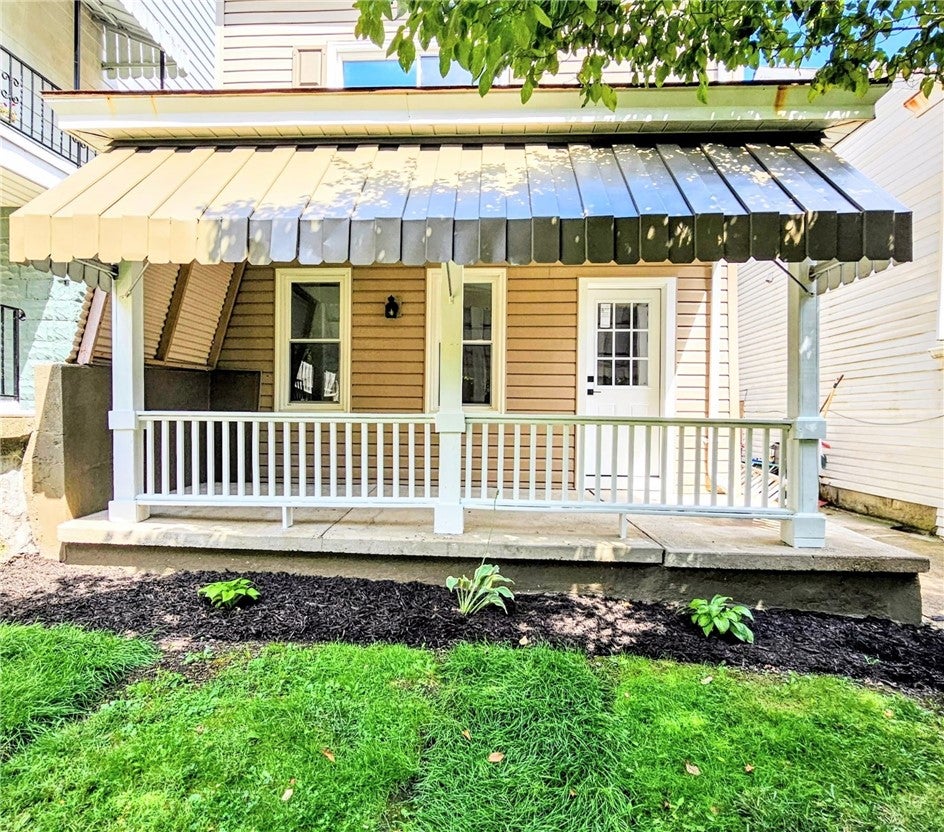 123 Frederick St