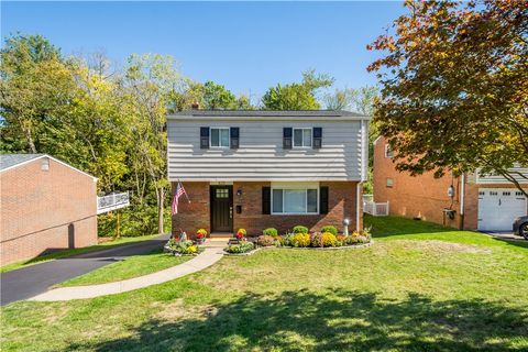 Photo of 820 Bethany Dr, Pittsburgh, PA 15243 (MLS # 1733007)