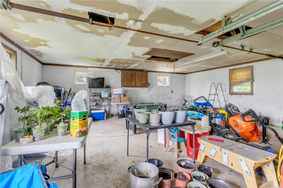 North Beaver Twp, Pennsylvania 16102, United States, ,Residential,Contingent,114135