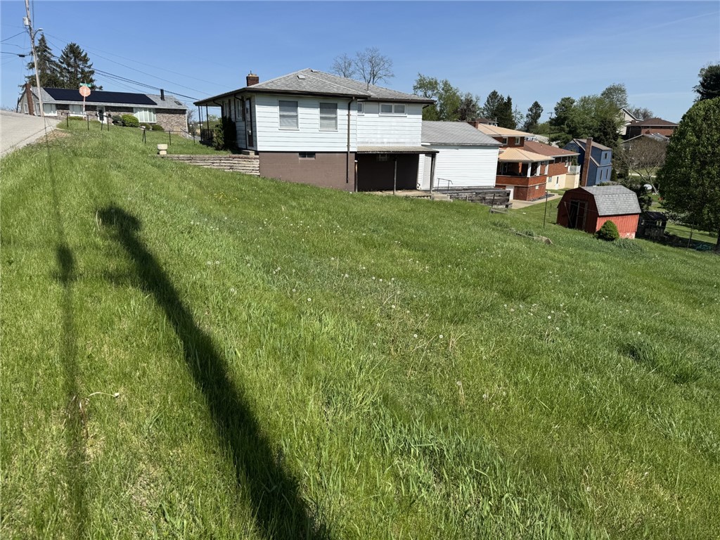 412 Helen Ave Ave, Monessen, Pennsylvania image 3
