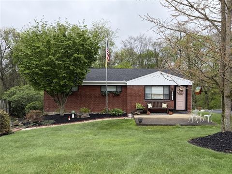 Photo of 3605 W Stag Drive, Gibsonia, PA 15044 (MLS # 1751984)