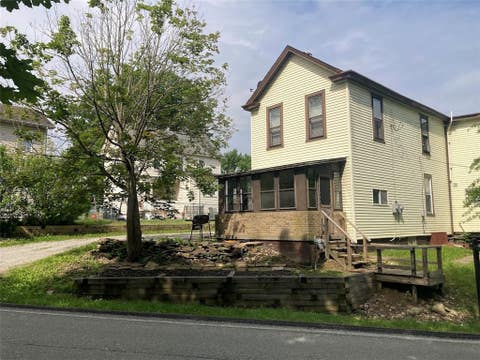 Photo for 4974 Williamsport Rd