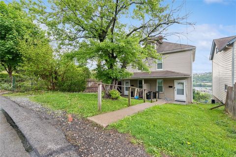 Photo of 4-6 Charles St, Dravosburg, PA 15034 (MLS # 1752577)