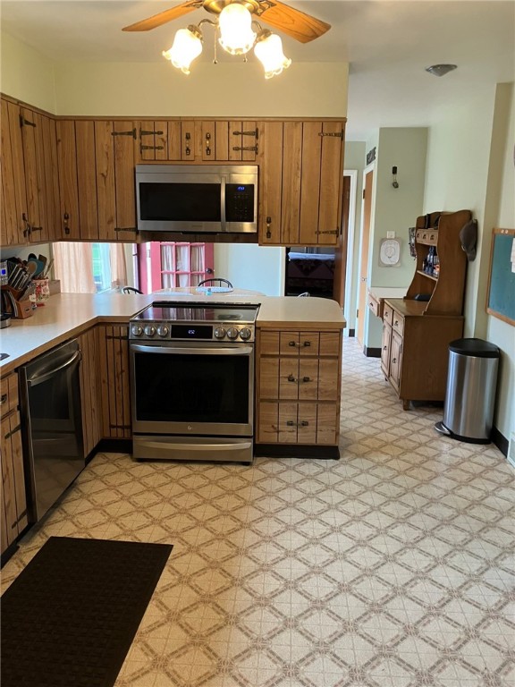 1382 Reissing Rd Rd, Cecil, Pennsylvania image 9
