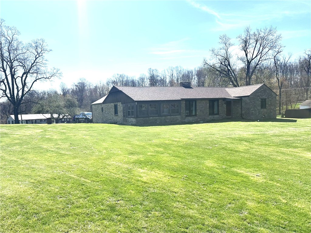 1382 Reissing Rd Rd, Cecil, Pennsylvania image 1