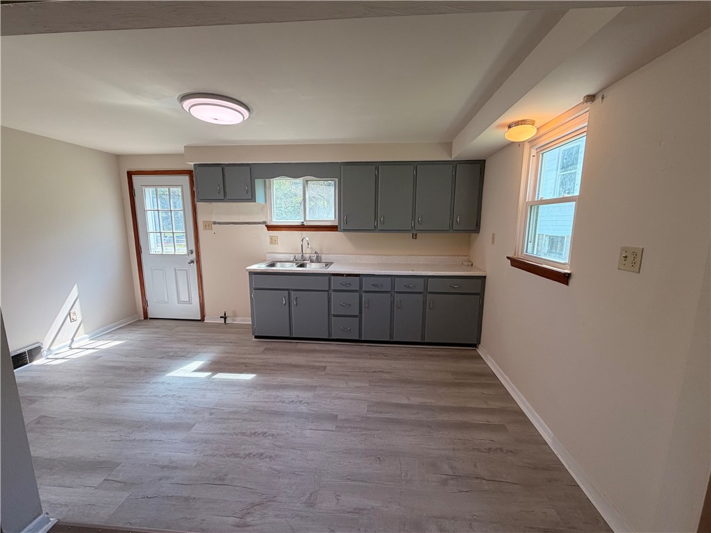 142 Community Park Rd