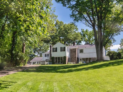 Photo for 342 Fox Chapel Road