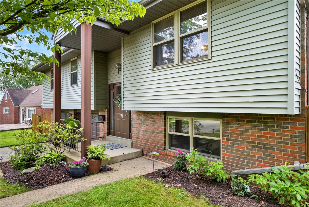 1171 La Salle Rd
