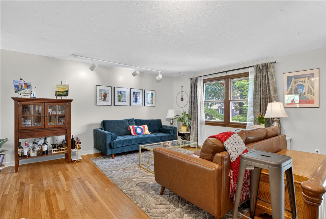 1171 La Salle Rd