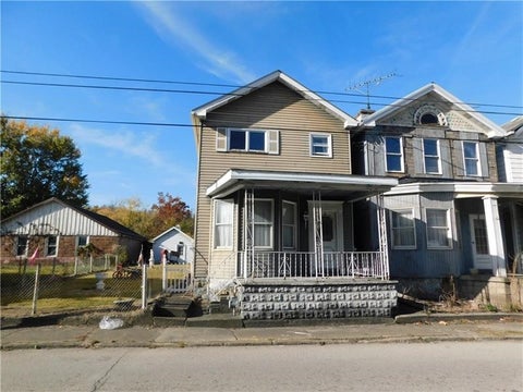 Homes For Sale - 104 2nd Street St<br/> Fayette City, PA 15438