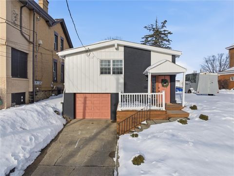 Photo of 145 Van Buren St, Pittsburgh, PA 15214 (MLS # 1738857)