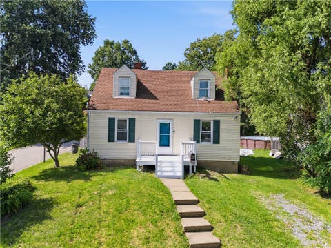 Photo of 97 1st St, Pittsburgh, PA 15229 (MLS # 1762997)