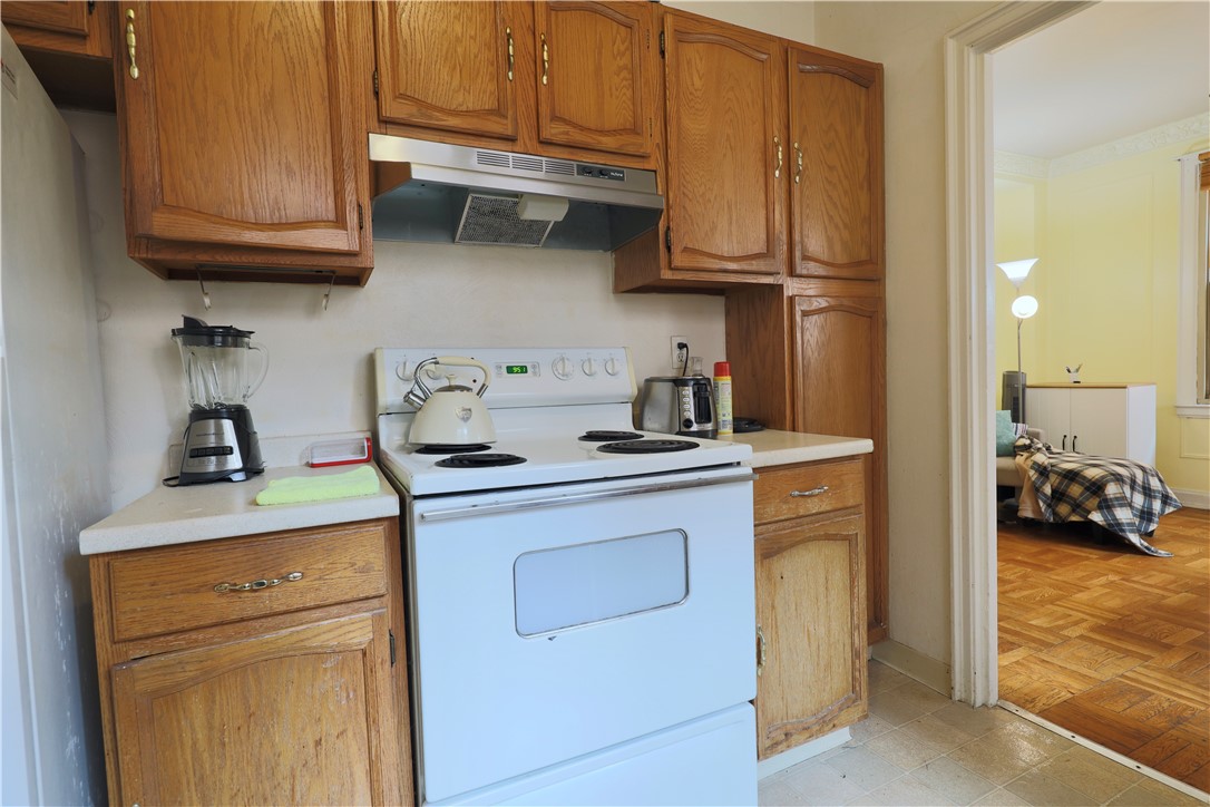 Oakland, Pennsylvania 15213, United States, 2 Bedrooms Bedrooms, ,1 BathroomBathrooms,Residential,Active,167146