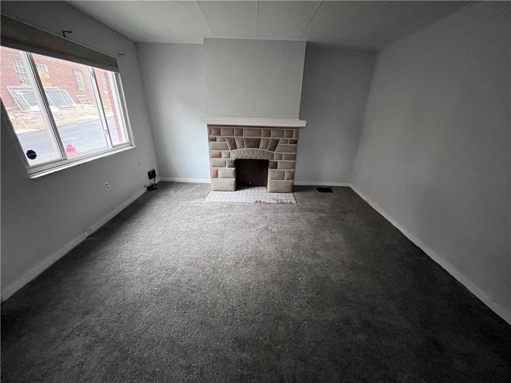 Lawrenceville, Pennsylvania 15201, United States, 2 Bedrooms Bedrooms, ,1 BathroomBathrooms,Residential,Active,89055