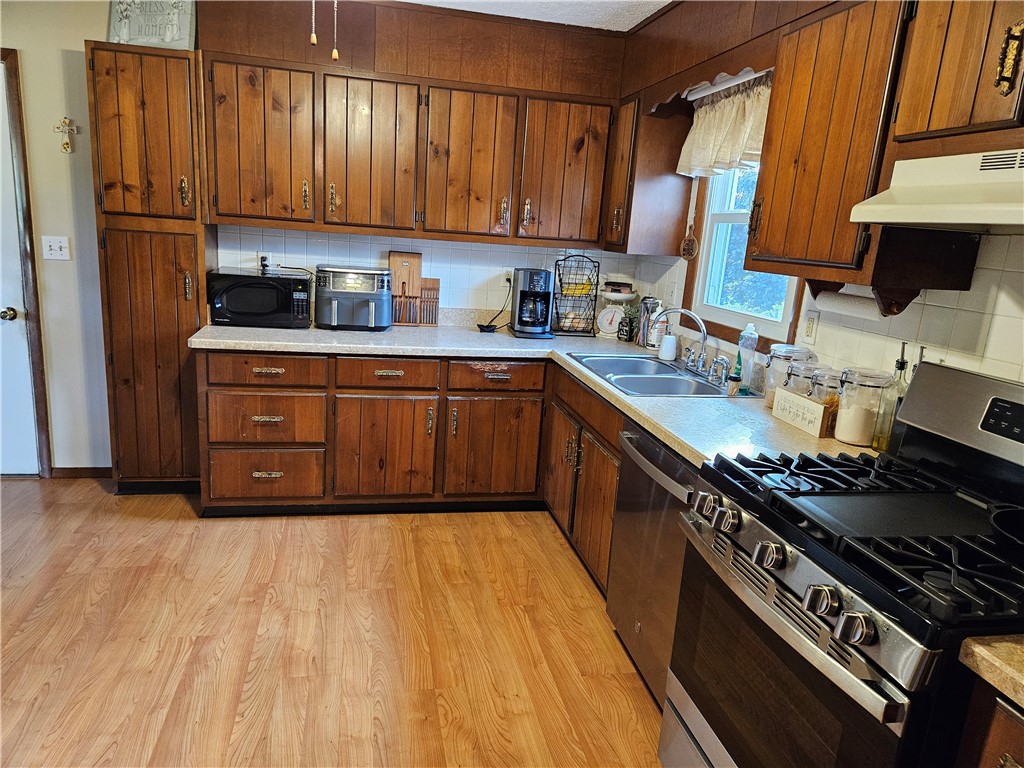 Center Twp/Homer Cty, Pennsylvania 15731, United States, 3 Bedrooms Bedrooms, ,2 BathroomsBathrooms,Residential,Pending,125476