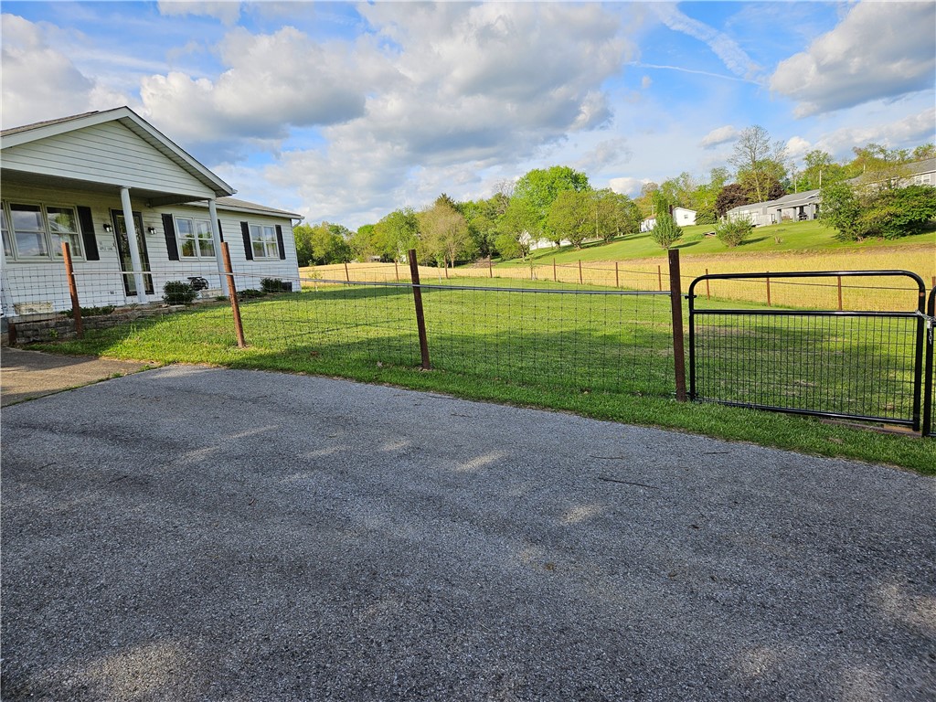 Center Twp/Homer Cty, Pennsylvania 15731, United States, 3 Bedrooms Bedrooms, ,2 BathroomsBathrooms,Residential,Pending,125476