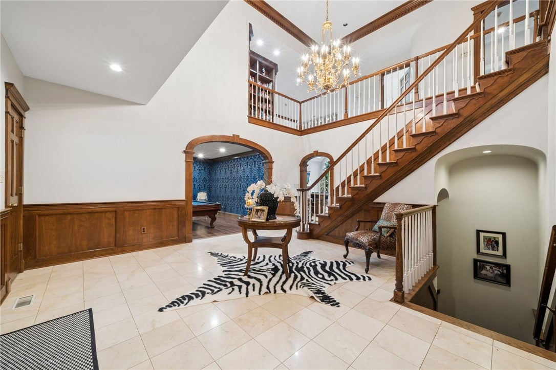 326 Red Oak Ct