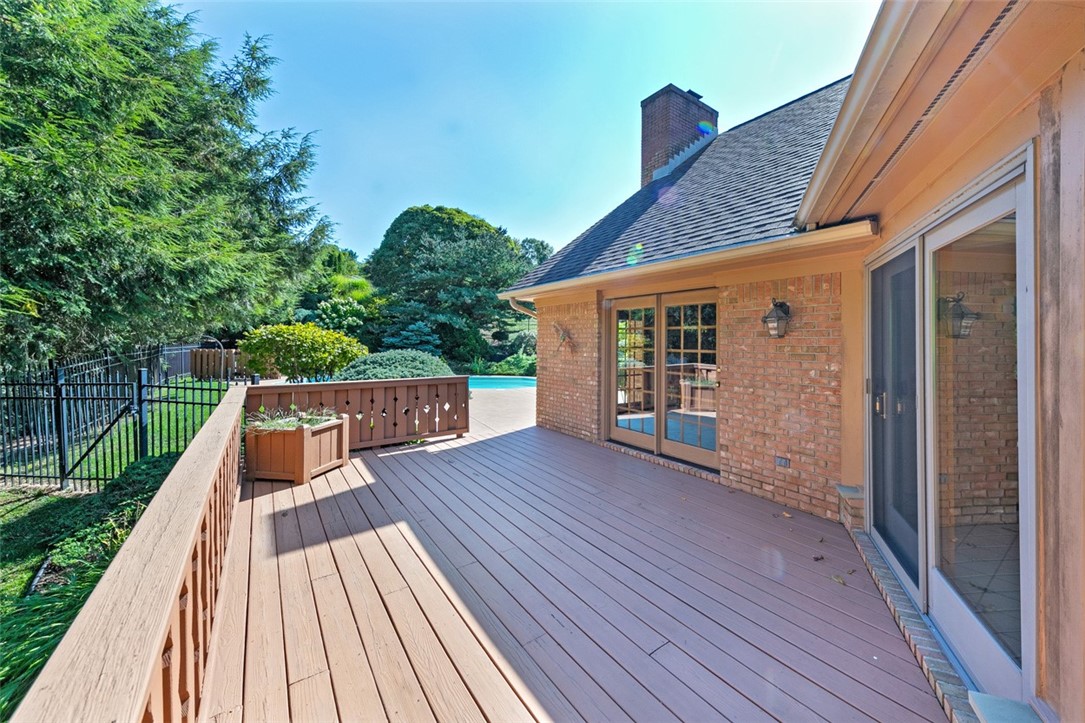 Murrysville, Pennsylvania 15668, United States, 4 Bedrooms Bedrooms, ,4 BathroomsBathrooms,Residential,Contingent,213568