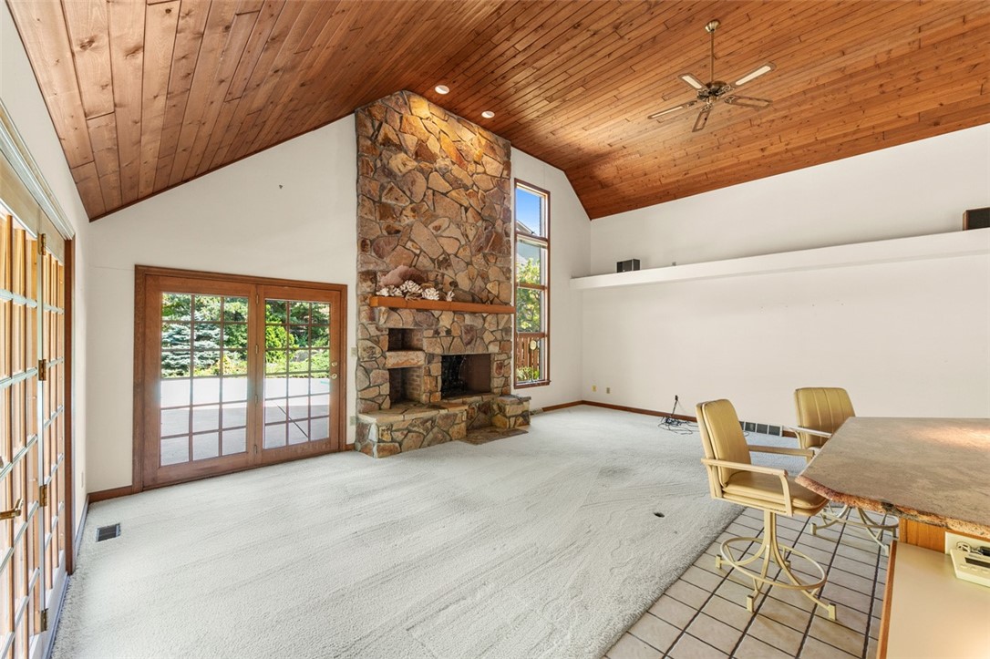 Murrysville, Pennsylvania 15668, United States, 4 Bedrooms Bedrooms, ,4 BathroomsBathrooms,Residential,Contingent,213568