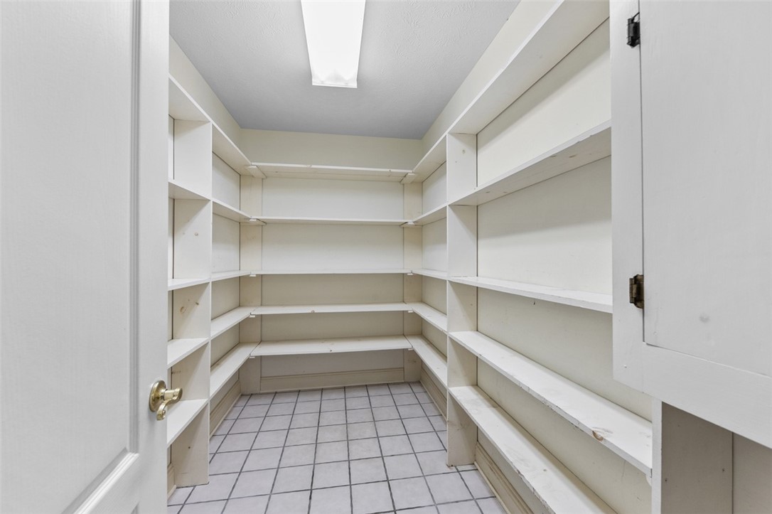 Murrysville, Pennsylvania 15668, United States, 4 Bedrooms Bedrooms, ,4 BathroomsBathrooms,Residential,Contingent,213568