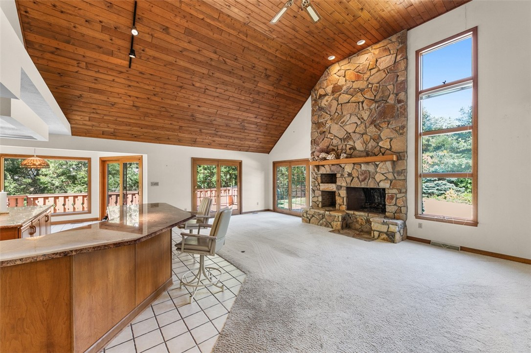 Murrysville, Pennsylvania 15668, United States, 4 Bedrooms Bedrooms, ,4 BathroomsBathrooms,Residential,Contingent,213568