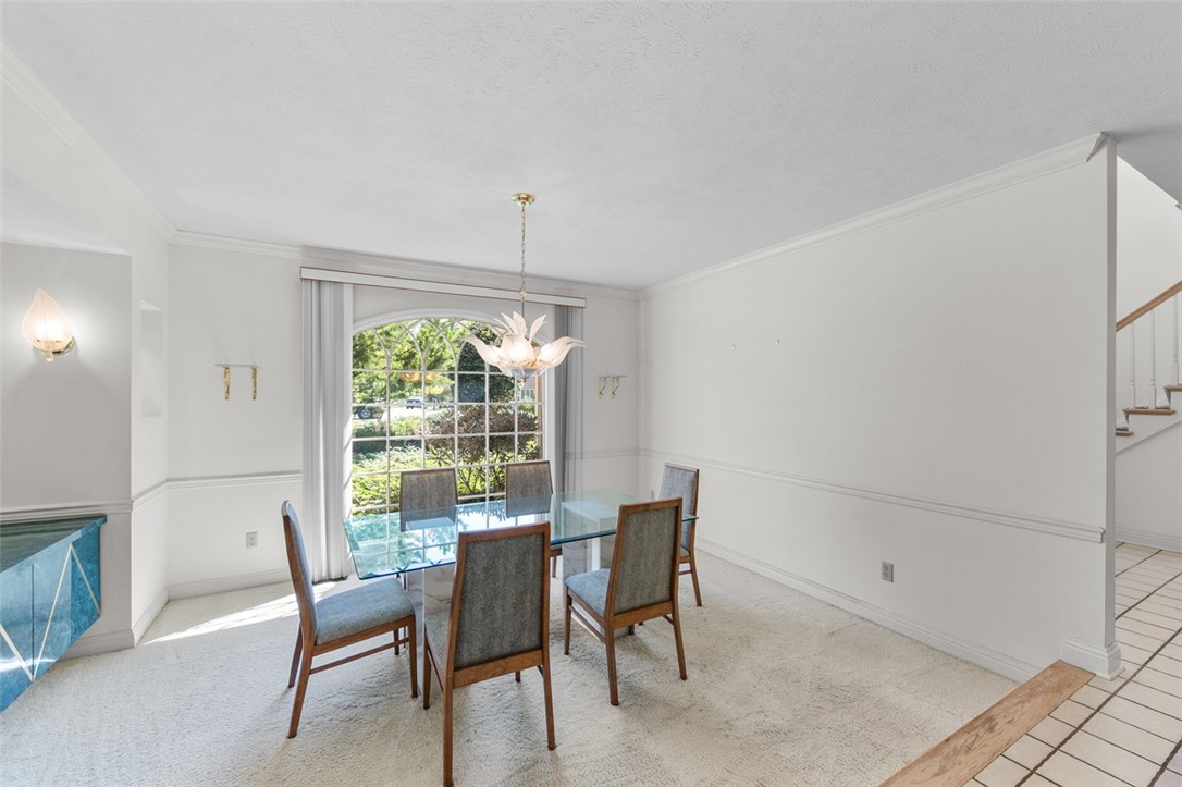 Murrysville, Pennsylvania 15668, United States, 4 Bedrooms Bedrooms, ,4 BathroomsBathrooms,Residential,Contingent,213568