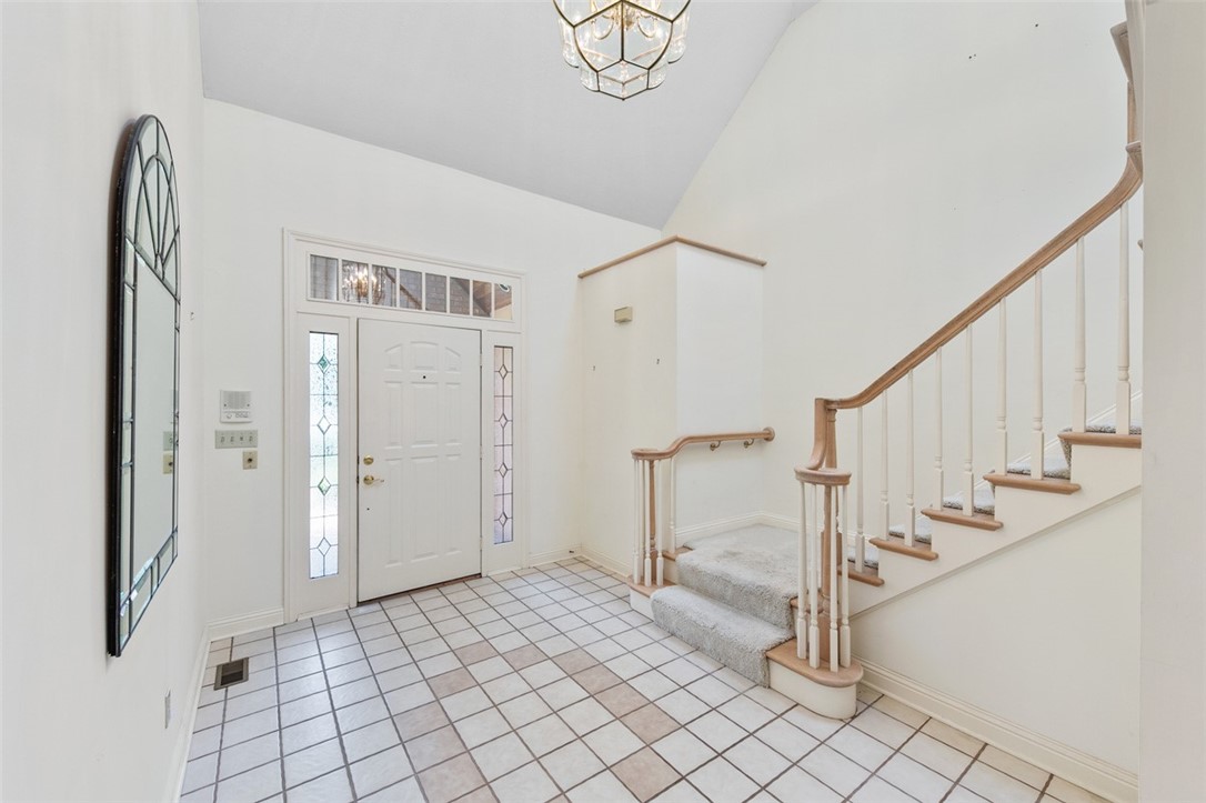 Murrysville, Pennsylvania 15668, United States, 4 Bedrooms Bedrooms, ,4 BathroomsBathrooms,Residential,Contingent,213568