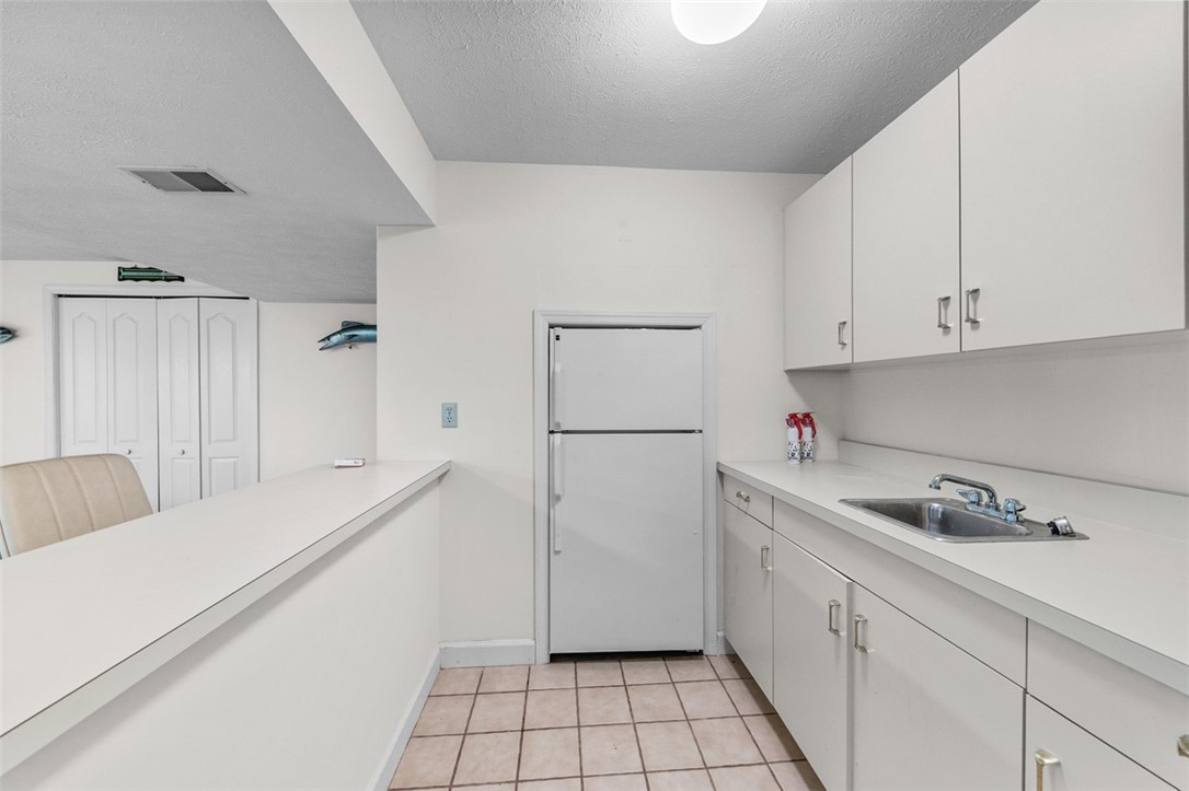 Murrysville, Pennsylvania 15668, United States, 4 Bedrooms Bedrooms, ,4 BathroomsBathrooms,Residential,Contingent,213568