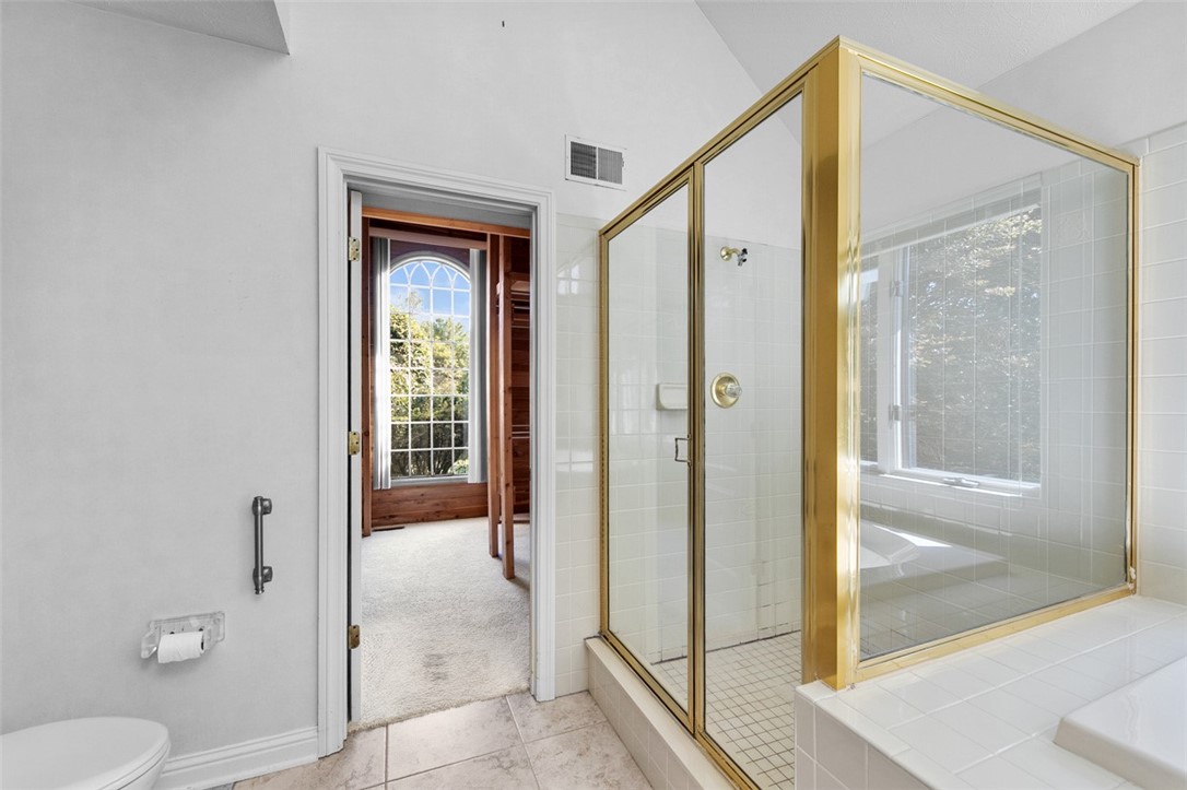 Murrysville, Pennsylvania 15668, United States, 4 Bedrooms Bedrooms, ,4 BathroomsBathrooms,Residential,Contingent,213568