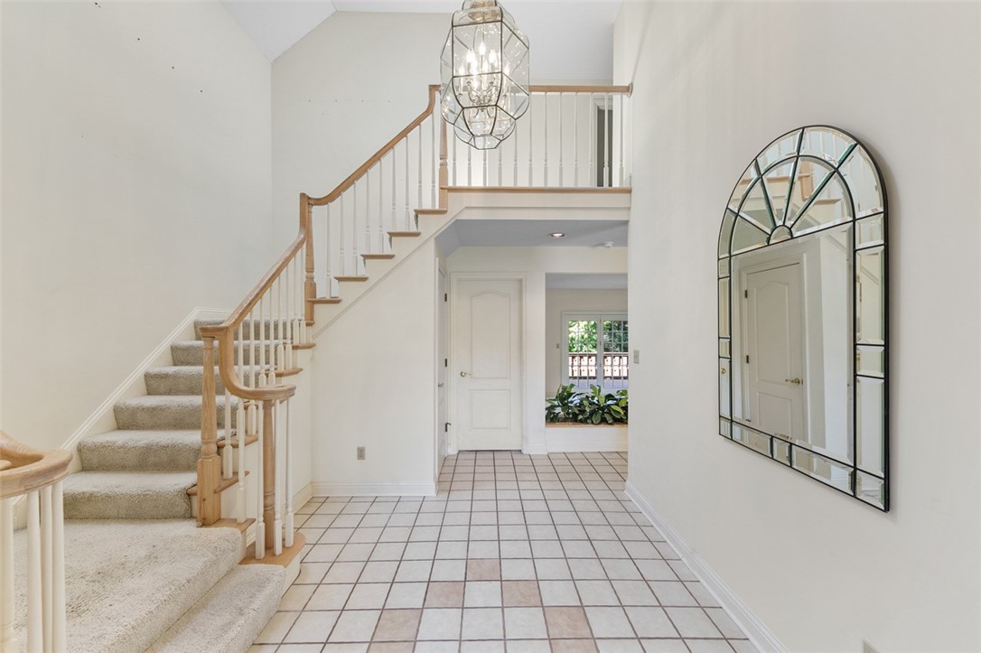 Murrysville, Pennsylvania 15668, United States, 4 Bedrooms Bedrooms, ,4 BathroomsBathrooms,Residential,Contingent,213568