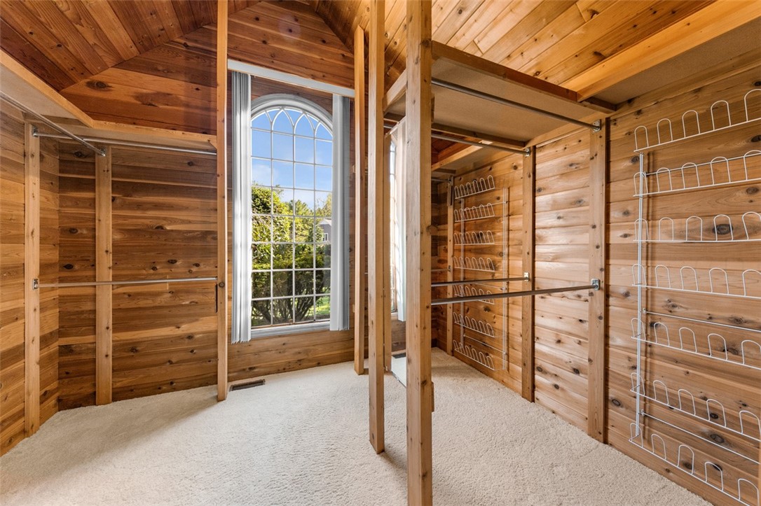 Murrysville, Pennsylvania 15668, United States, 4 Bedrooms Bedrooms, ,4 BathroomsBathrooms,Residential,Contingent,213568