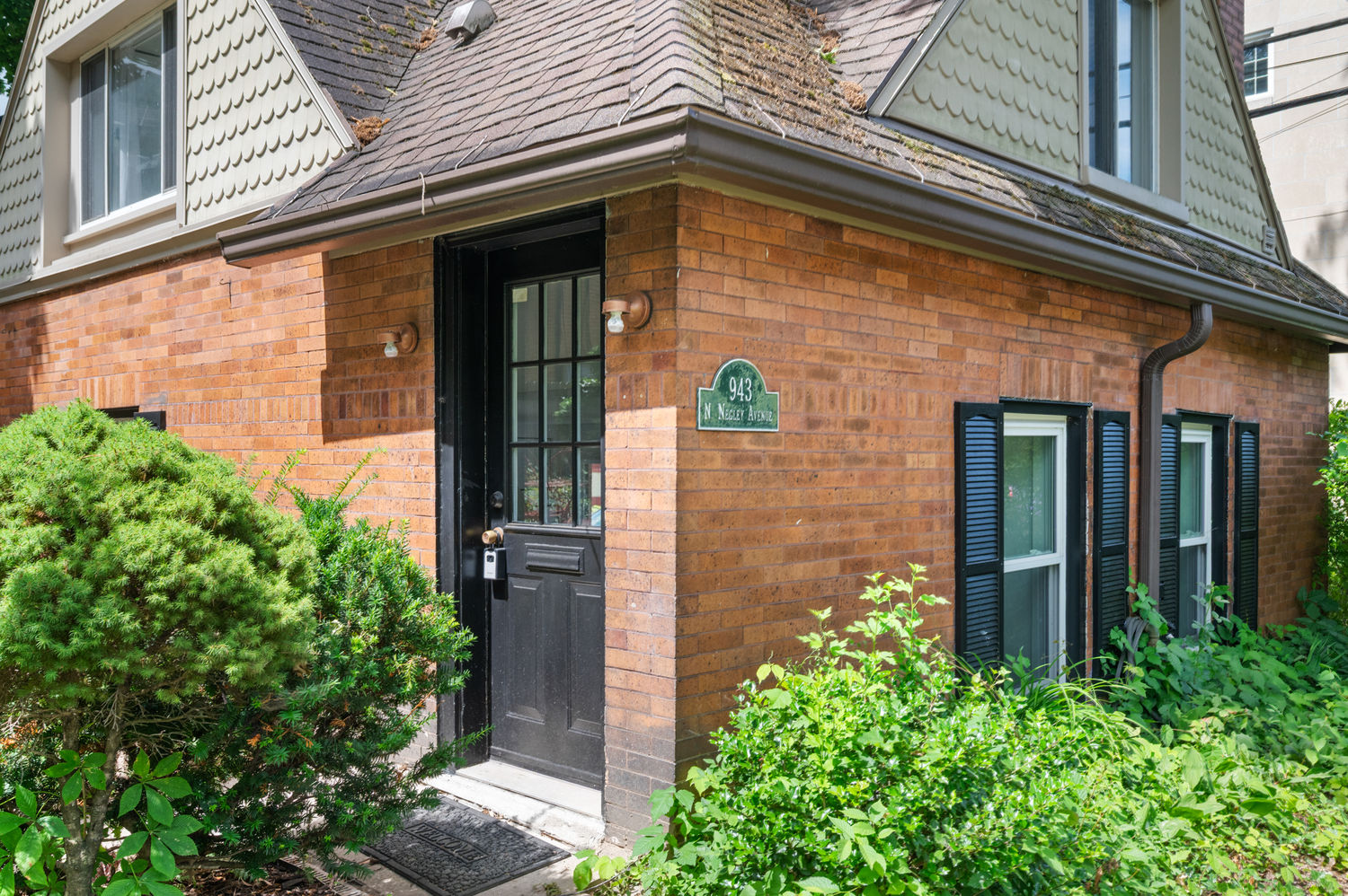 943 N Negley Avenue 4