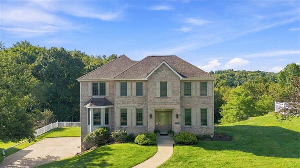 2517 MATTERHORN DR, WEXFORD, PA 15090 - Image 2a0e51566a29e7b1a6ce50596f4da7f7/3242818925