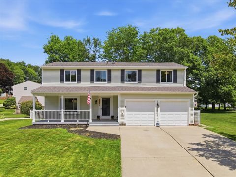 Photo of 203 Lochinver Dr, Coraopolis, PA 15108 (MLS # 1764101)