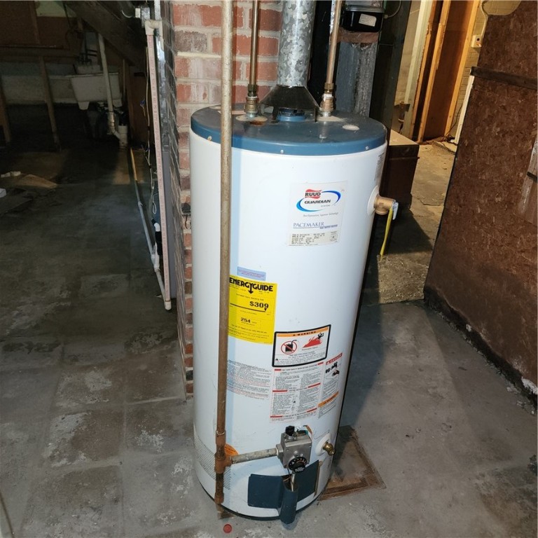 New Castle, Pennsylvania 16101, United States, 3 Bedrooms Bedrooms, ,1 BathroomBathrooms,Residential,Active,170915